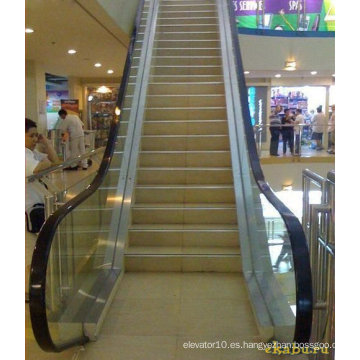 Escalera mecánica del centro comercial